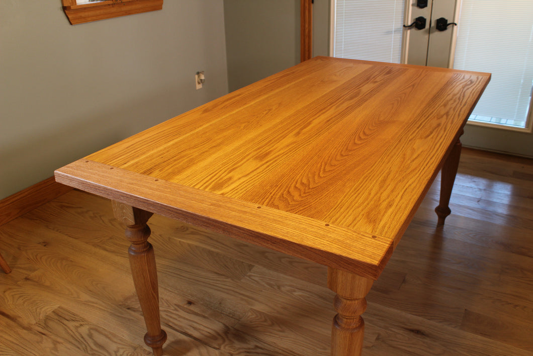 Farmhouse Breadboard Style Dining Table - Red Oak